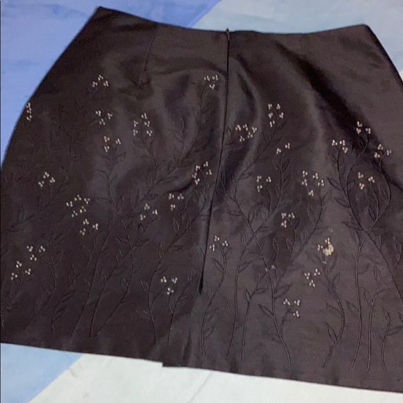 Hugo Buscati Embellished Skirt - Picture 5 of 6